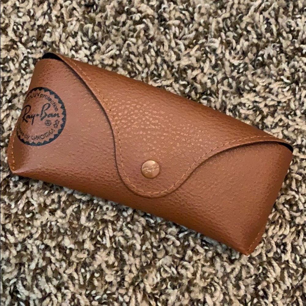 Authentic Ray-Ban case